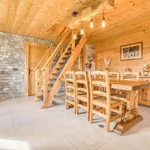 Le Chamois, Chez Le Charpentier D'antan, La Chaleur Du Bois, Le Calme De La Campagne Appartement